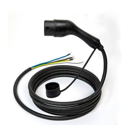 11kW EUの標準的なタイプ2 EVの充電器の充満プラグ16A/3Phaseの電気自動車の充電器ケーブルAC 480V