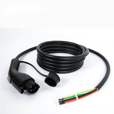 SAE J1772 EV充満ケーブル16Aの黒のコードのタイプ1、3.5KW電気自動車の充電器のプラグ