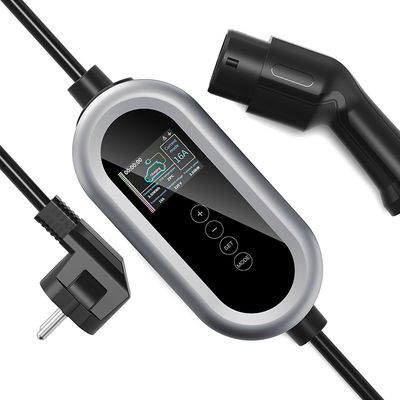 5Mのヨーロッパ規格AC EV充電器32Aの電気自動車の速い充満山の家を使用して